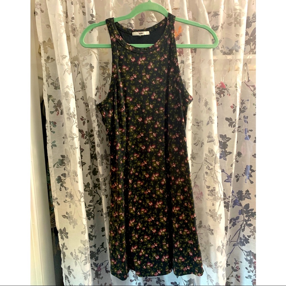 Vans High Neck Sleeveless Floral Dress
